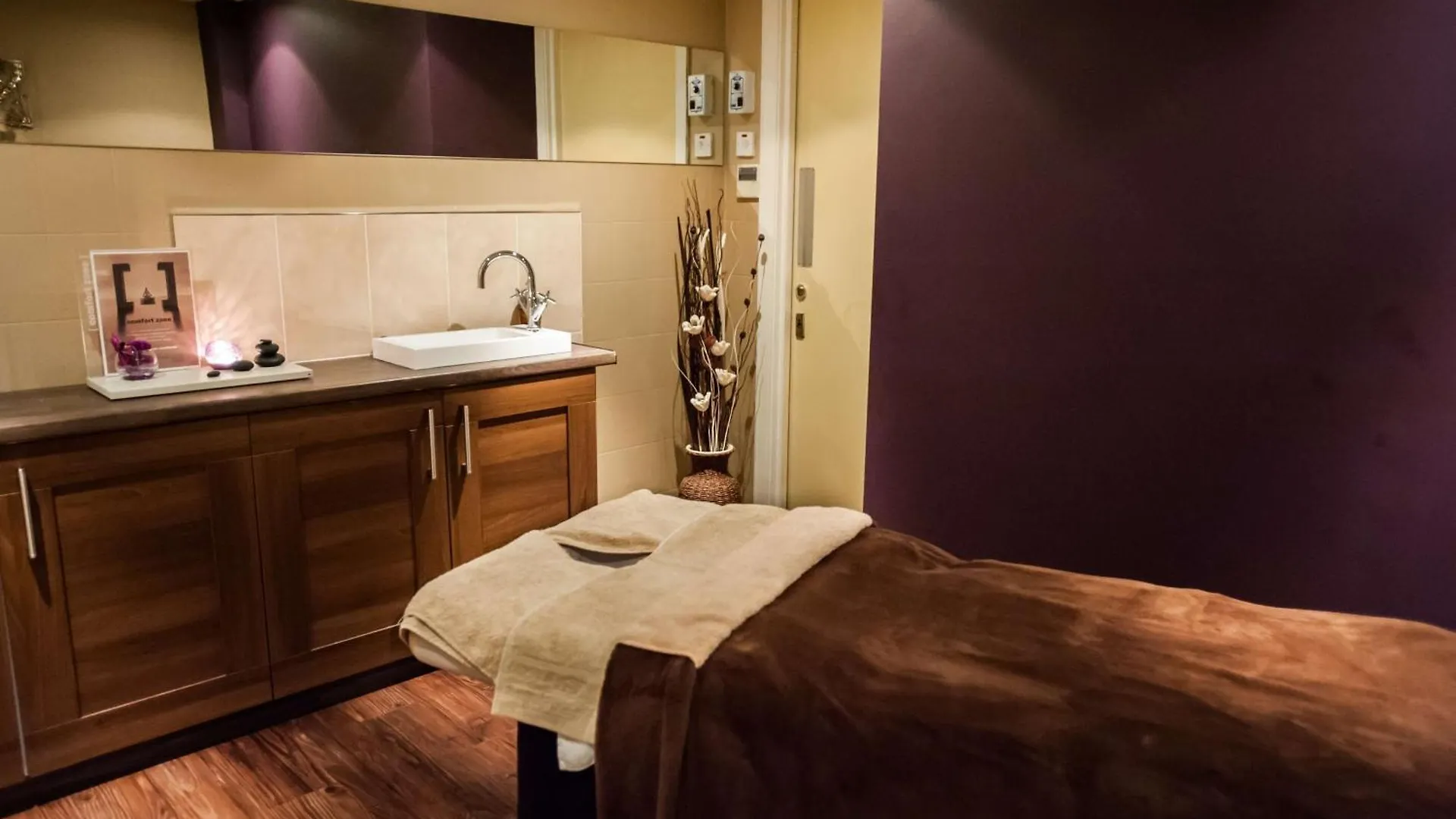 Doubletree By Hilton Sheffield Park Hotel 4*,
